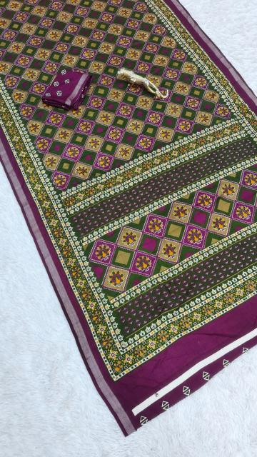 Vastrangan traditional print saree wholesale market opening hours